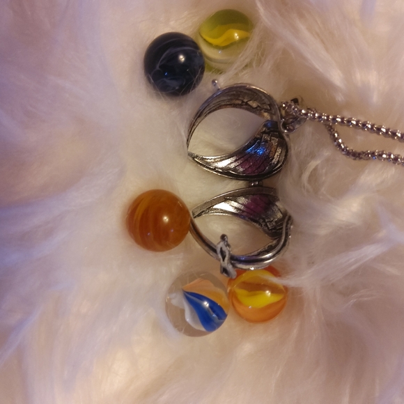 Heart shaped necklace - Picture 6 of 6